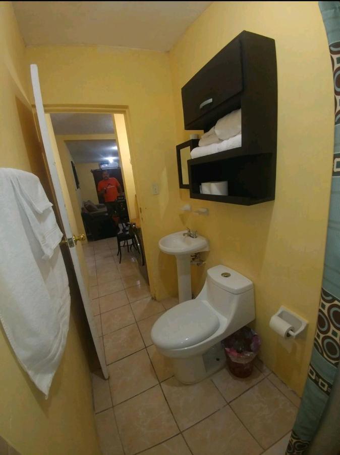 Casa Vicky Alojamiento Para Vacaciones Y Tramites Consulares Ciudad Juárez Exterior foto